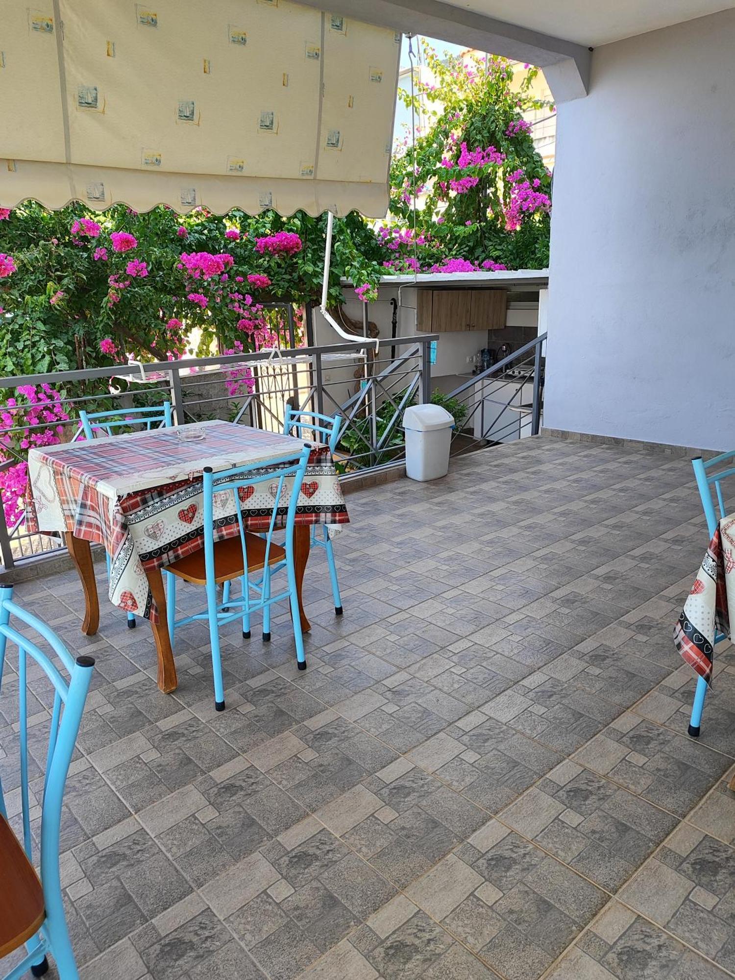 Dagos Rooms Dhermi Ngoại thất bức ảnh