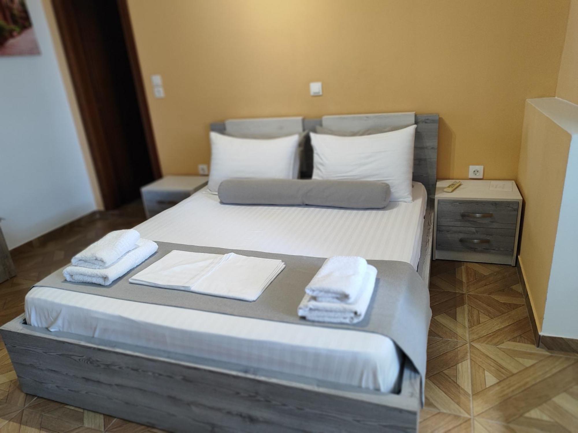 Dagos Rooms Dhermi Ngoại thất bức ảnh